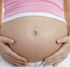 Что делать с тяжестью в животе при беременности?