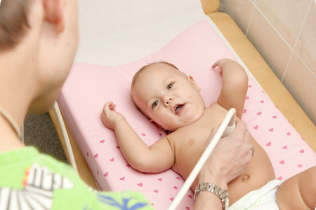 У маленького ребенка умеренная гепатомегалия не считается патологией