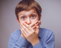 Способы устранения и профилактика запаха изо рта у ребенка